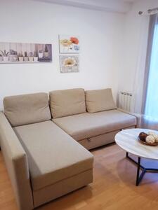 20 APARTAMENTO EL ROBLE Apartamento  Villanúa
