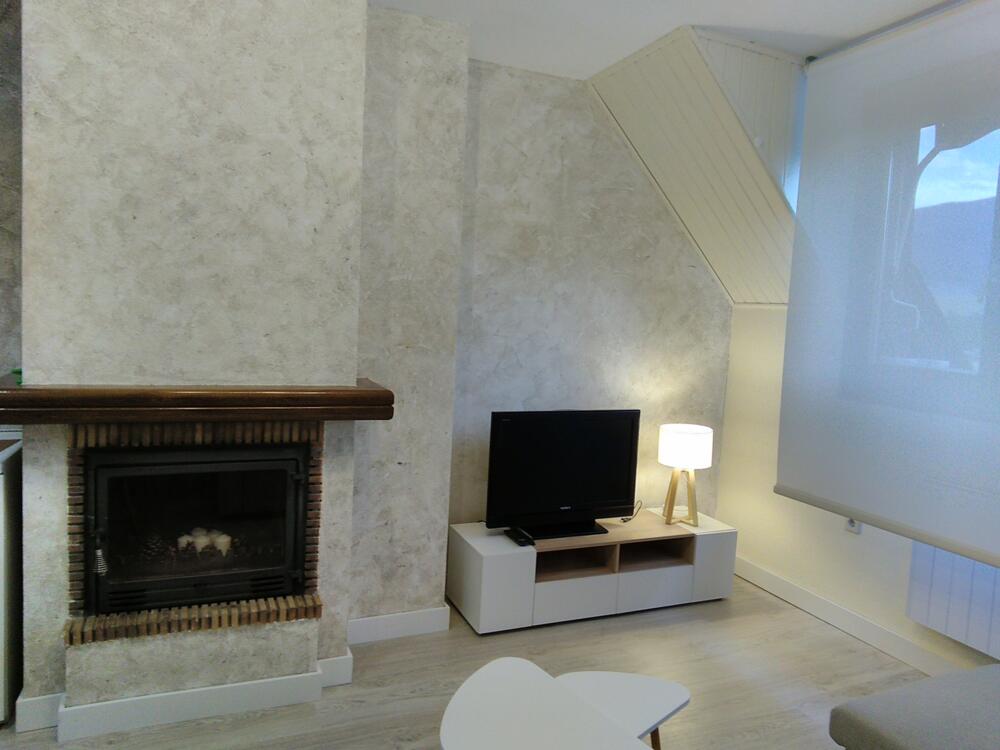 22 APARTAMENTO ALBA Apartamento  Jaca