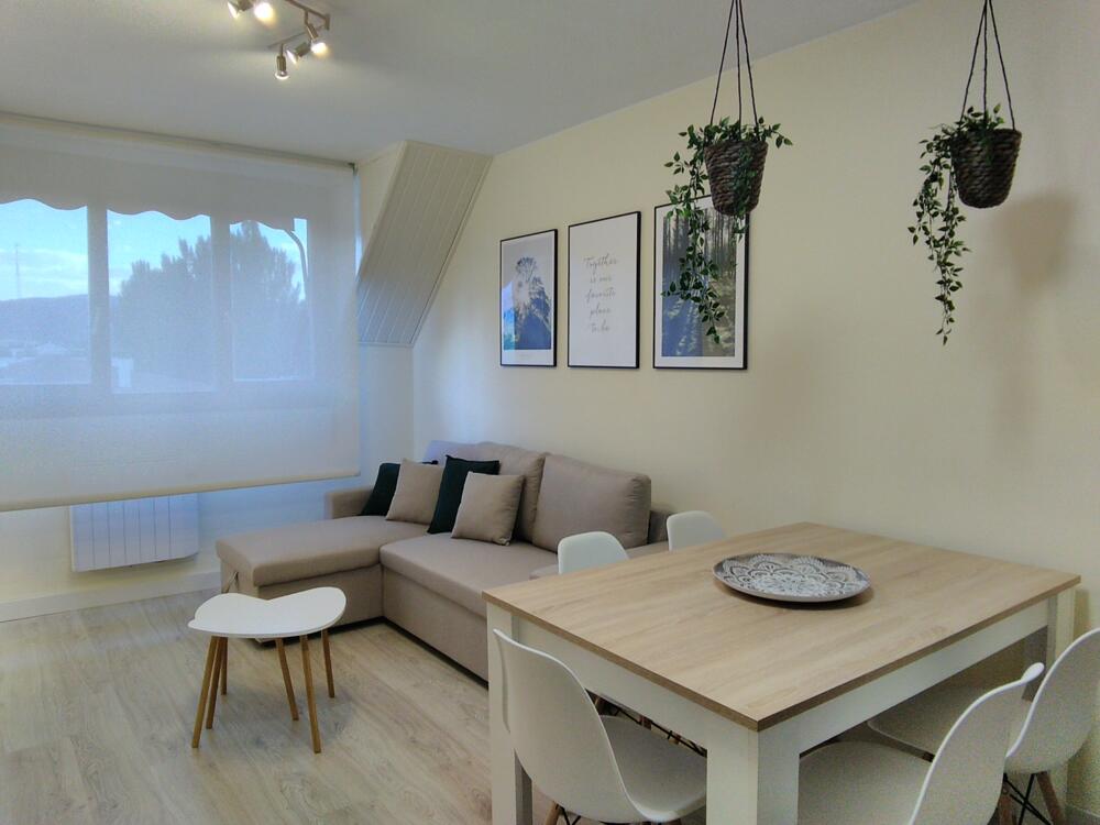 22 APARTAMENTO ALBA Apartamento  Jaca