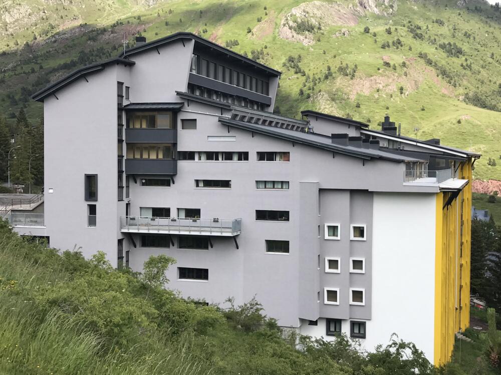 40 APARTAMENTO TOBAZO Apartamento Candanchú Aisa 40 APARTAMENTO TOBAZO Apartamento Candanchú Aisa