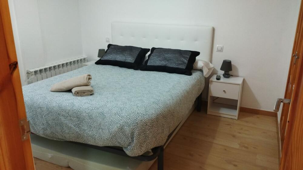 47 APARTAMENTO LA RACA Apartamento Jaca 47 APARTAMENTO LA RACA Apartamento Jaca