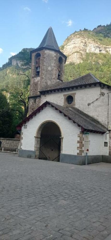 53 APARTAMENTO ALBAREDA  Apartamento  Canfranc