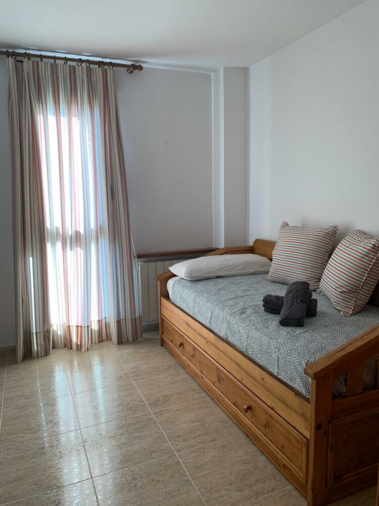 55 APARTAMENTO LOS MAÑOS DE OROEL Apartamento  Jaca