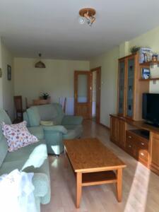 75 APARTAMENTO BISAURIN Apartamento  Jaca
