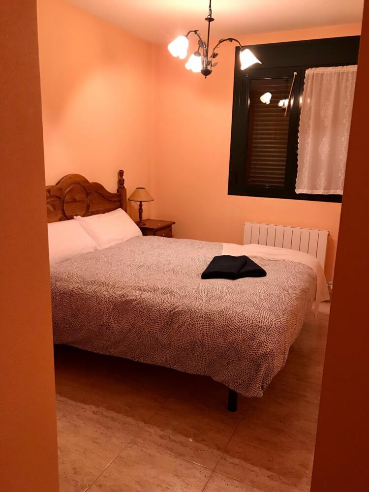 75 APARTAMENTO BISAURIN Apartamento  Jaca