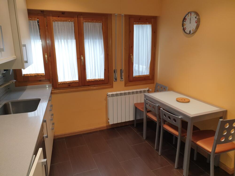 81 APARTAMENTO QUINTANAR  Piso  Jaca