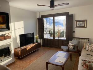 86 APARTAMENTO MENDIA Apartamento  Jaca