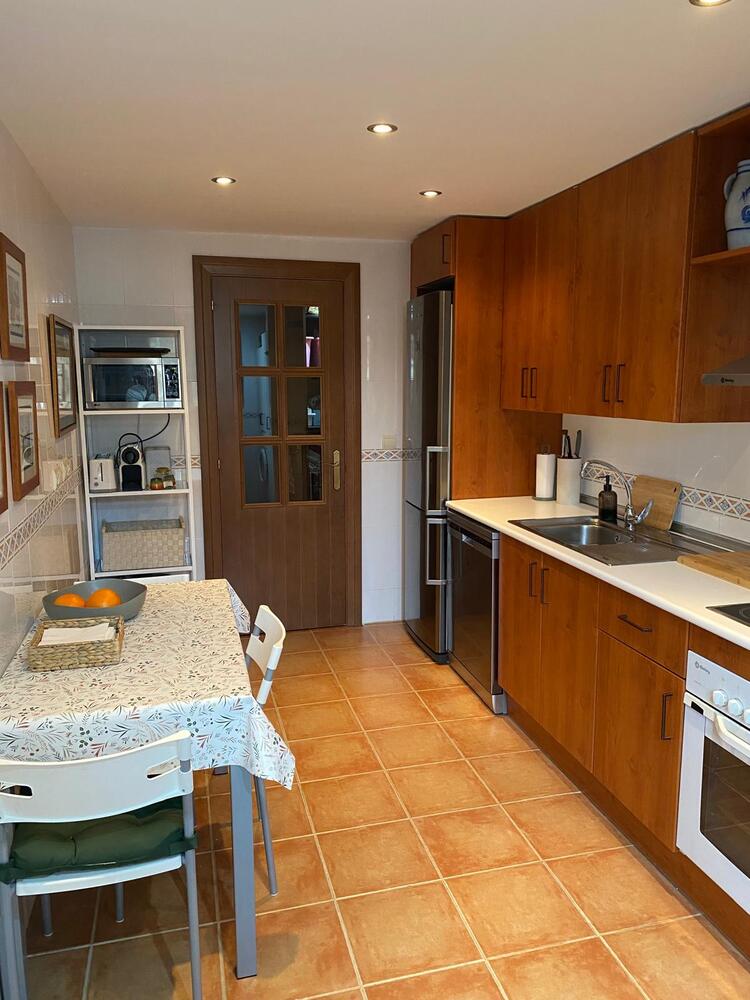 86 APARTAMENTO MENDIA Apartamento  Jaca