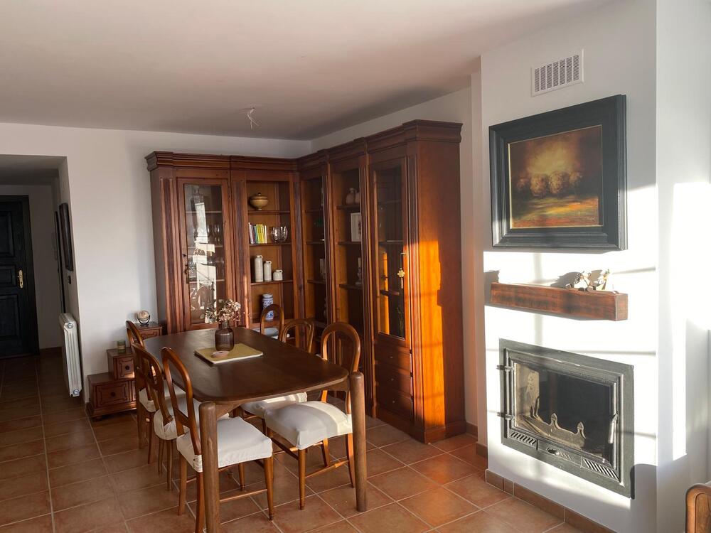 86 APARTAMENTO MENDIA Apartamento  Jaca