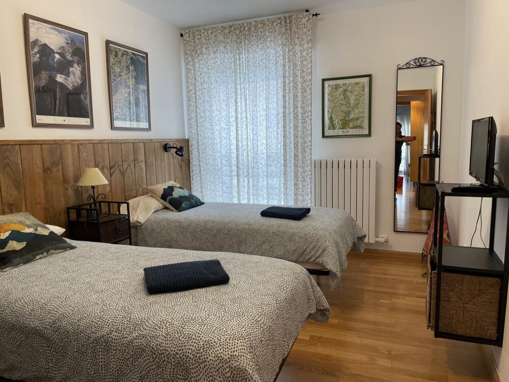 95 APARTAMENTO MARBORE Apartamento  Jaca