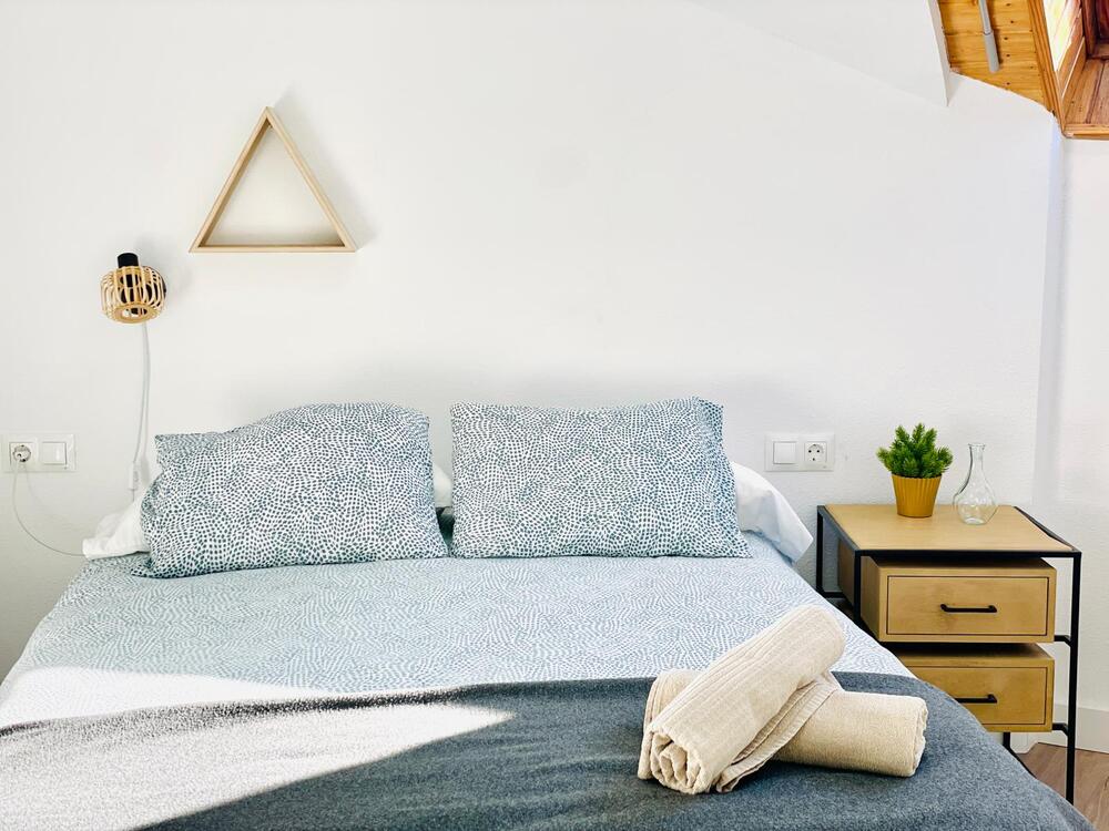 83 APARTAMENTO ASPE Apartamento  Jaca