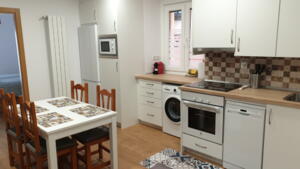 129 APARTAMENTO LEIRE  Apartamento  Jaca