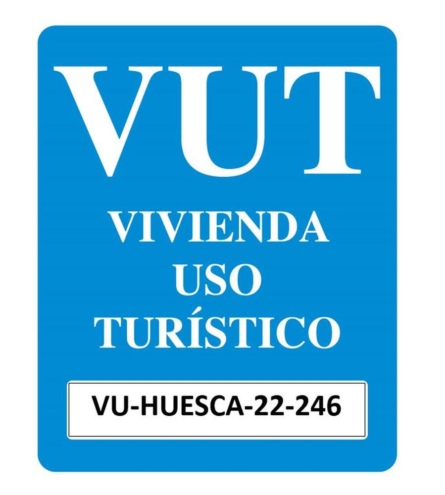 129 APARTAMENTO LEIRE  Apartamento  Jaca