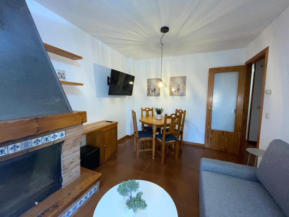 169 APARTAMENTO CALLAU Apartamento  Jaca