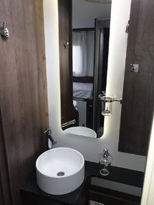 174 Autocaravana Benimar Tessoro 463 Otros  Jaca