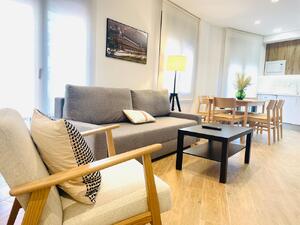 178 SAN NICOLAS - 1ºB Apartamento CENTRO Jaca