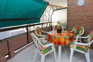 AT136 AT136 Els Pins I Apartament  Torredembarra