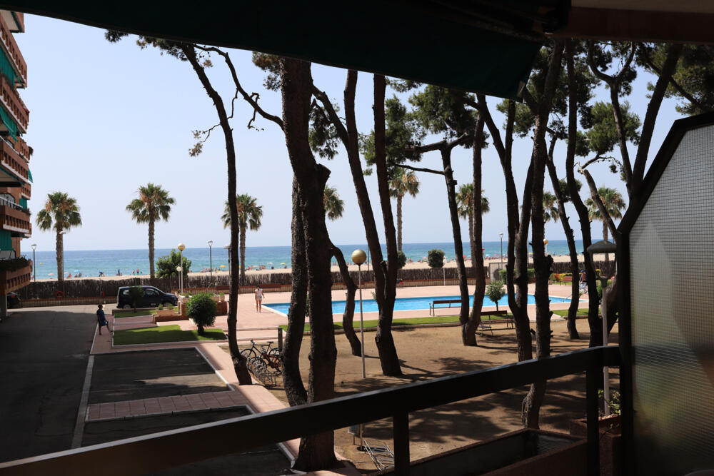 AT136 AT136 Els Pins I Apartament  Torredembarra