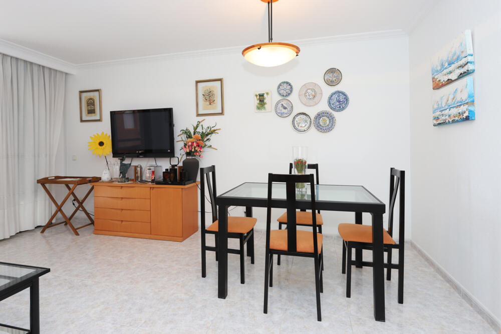 AT136 AT136 Els Pins I Apartament  Torredembarra