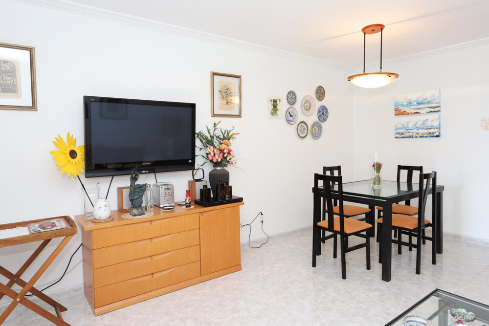 AT136 AT136 Els Pins I Apartament  Torredembarra