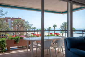 AT091 AT091 Els Pins I Apartament  Torredembarra