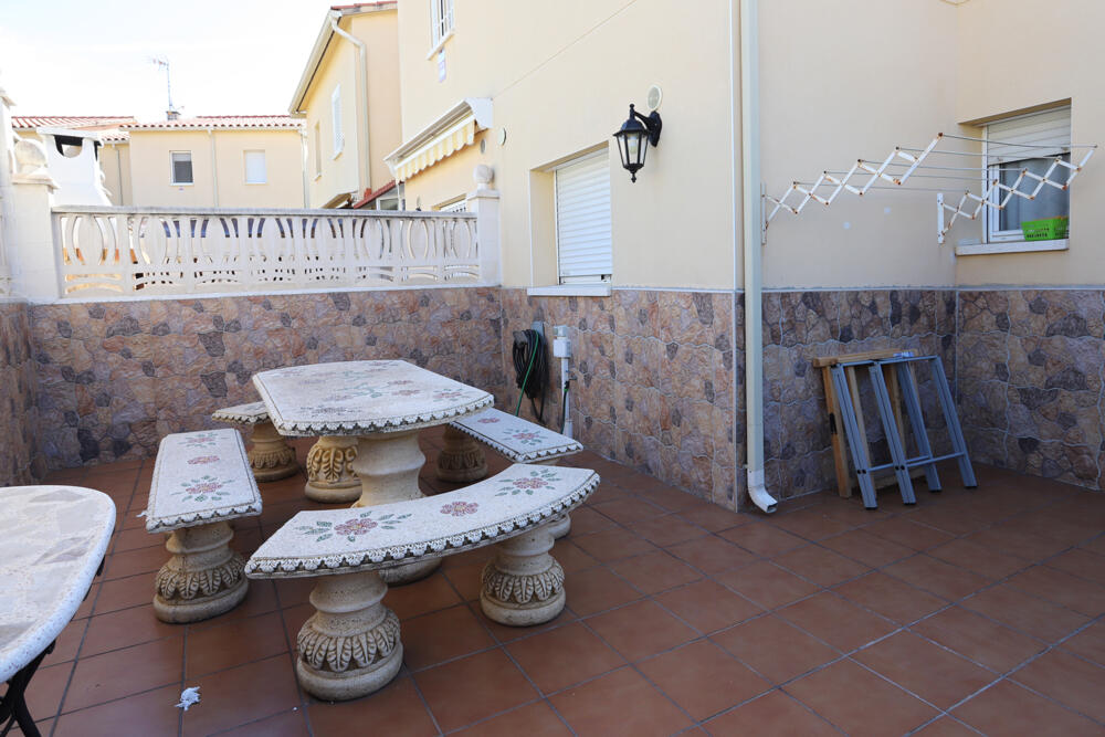 AT131 AT131 Creixell Casa adossada Creixell AT131 AT131 Creixell Casa adossada Creixell