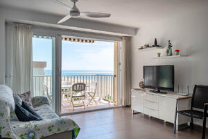AT020 AT020 Torremar I Apartament  Torredembarra