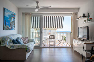 AT020 AT020 Torremar I Apartament  Torredembarra