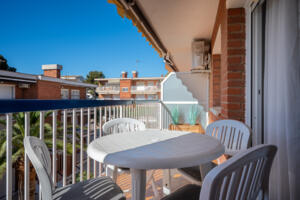 AT122 AT122 Clos Apartament  Torredembarra