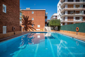 AT122 AT122 Clos Apartament  Torredembarra