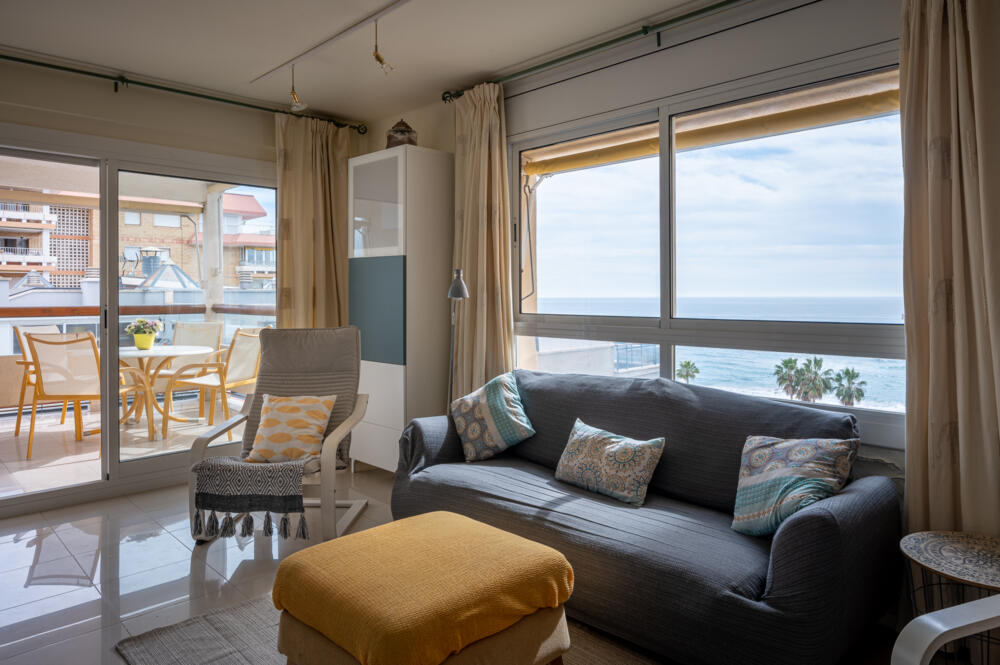 AT100 AT100 Antina Mar Apartament  Torredembarra