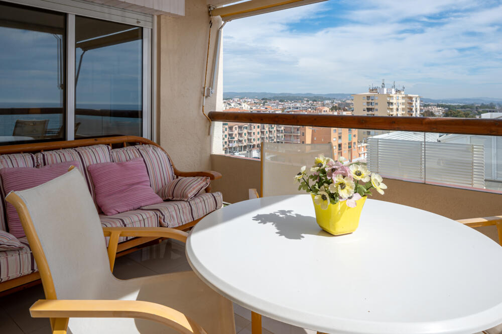 AT100 AT100 Antina Mar Apartament  Torredembarra