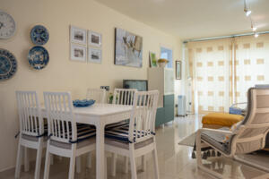 AT100 AT100 Antina Mar Apartament  Torredembarra