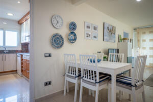 AT100 AT100 Antina Mar Apartament  Torredembarra
