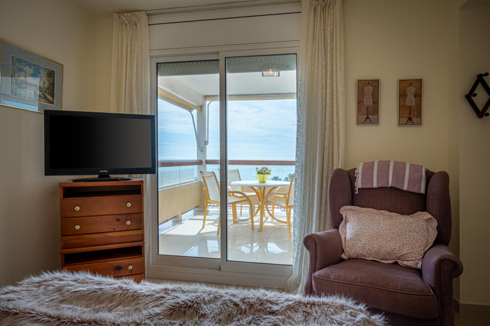 AT100 AT100 Antina Mar Apartament  Torredembarra