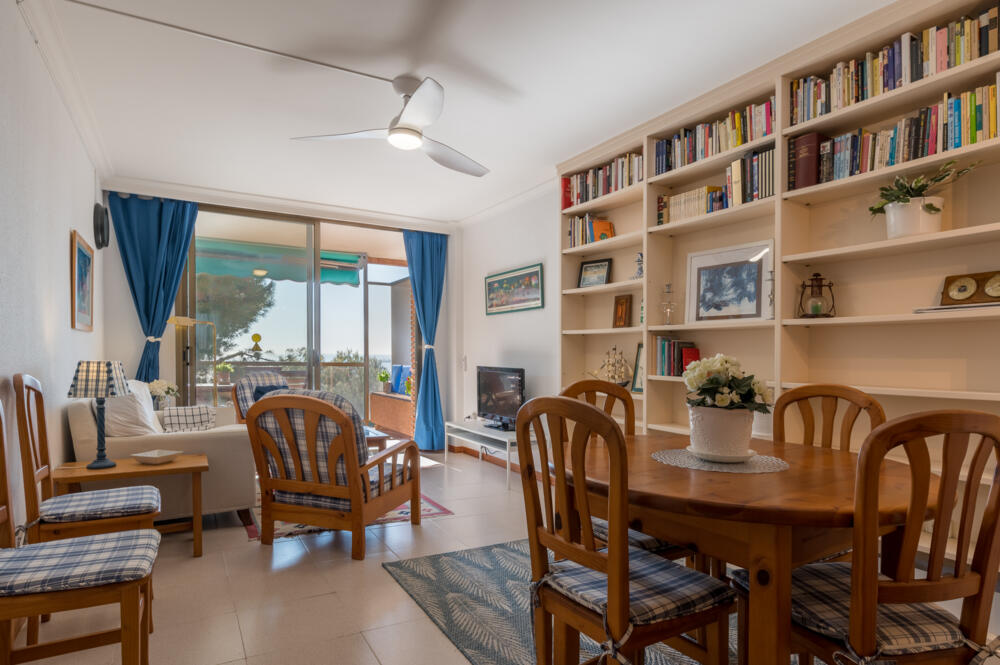 AT041 AT041 Els Pins II Apartament  Torredembarra