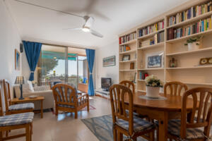 AT041 AT041 Els Pins II Apartament  Torredembarra
