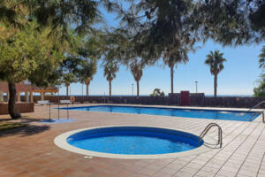 AT041 AT041 Els Pins II Apartament  Torredembarra