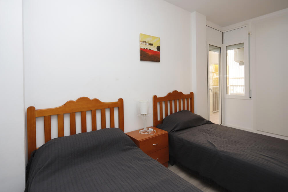 AT132 AT132 Els Pins I Apartament  Torredembarra