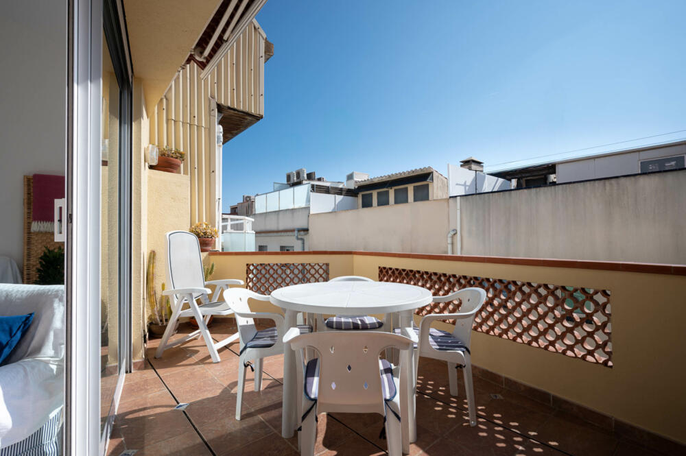 AT243 AT243 Baix a Mar Apartament  Torredembarra
