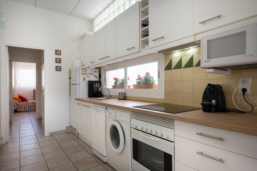 AT243 AT243 Baix a Mar Apartament  Torredembarra