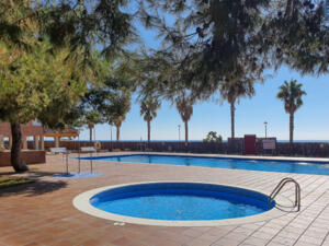 AT049 AT049 Els Pins II Apartament  Torredembarra