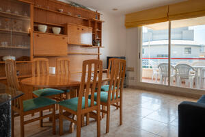 AT098 AT098 Pau Casals Apartamento Centre Torredembarra