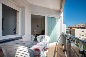 AT065 AT065 Boabi Apartament  Torredembarra