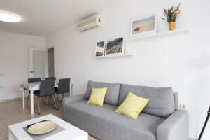 AT085 AT085 Germandat Apartament  Torredembarra