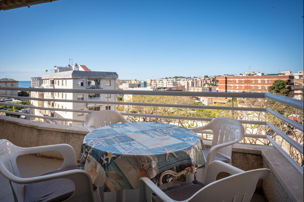 AT128 AT128 Catalunya Apartament  Torredembarra