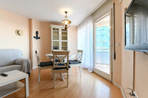 AT066 AT066 Boabi Apartament  Torredembarra