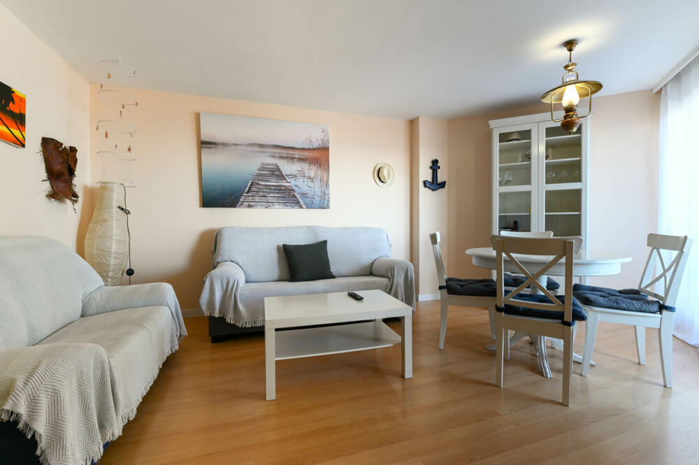 AT066 AT066 Boabi Apartament  Torredembarra