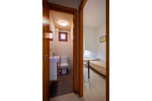 AT137 AT137 Abadia Apartament  Torredembarra