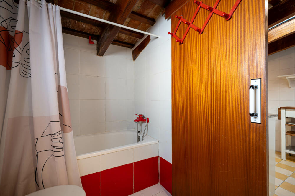 AT138 AT138 Abadia Apartament  Torredembarra
